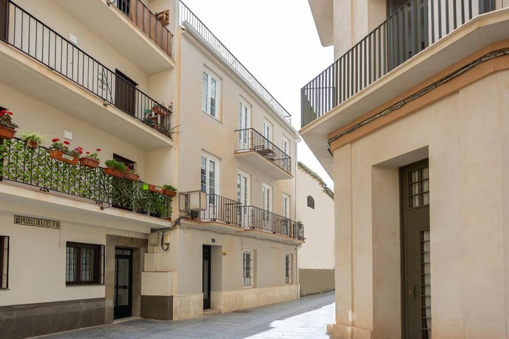 Cozy Apartment In The Heart Of Malaga Exterior photo